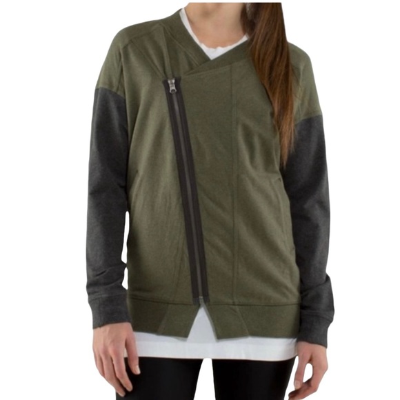 Lululemon Mula Bundle Wrap - Heathered Fatigue Green Gray Size 6 - Picture 2 of 12